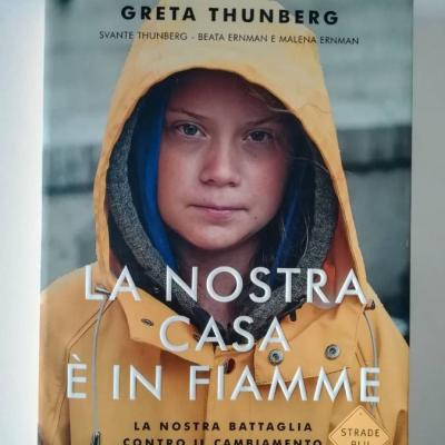 La nostra Casa è in fiamme - Greta Thunberg - thumb