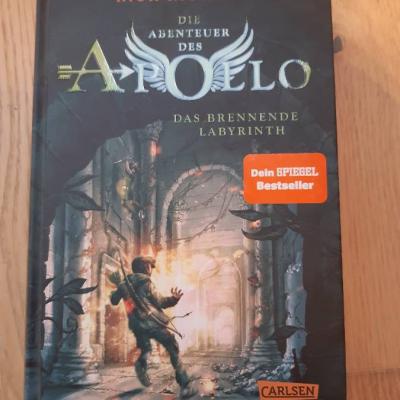 Buch: "Die Abenteuer des Apollo - Das brennende Labyrinth" - thumb