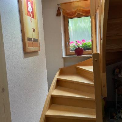 gewandelte U Treppe mit Potest - thumb