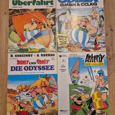 4 Bände Asterix Comics aus 1990ern - thumb