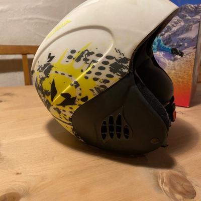 Neuwertiger Kinderskihelm - thumb