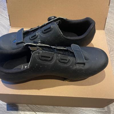 Rennradschuhe HERREN - FIZIK - Gr.45 - thumb