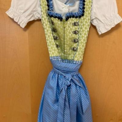 Dirndl Gr 152 Krüger,neuwertig - thumb