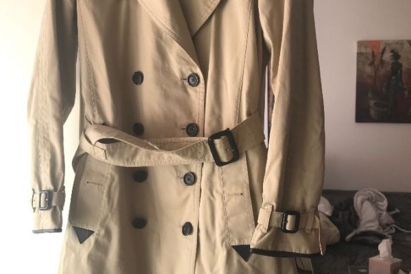 Burberry Trenchcoat mit Lederbesatz, Gr. 40(ITA)