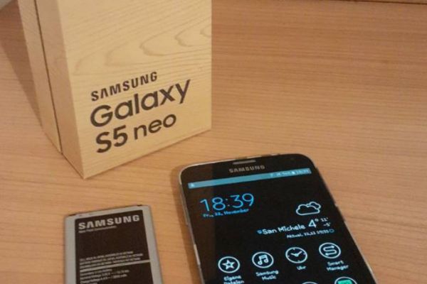 Samsung Galaxy S5 Neo