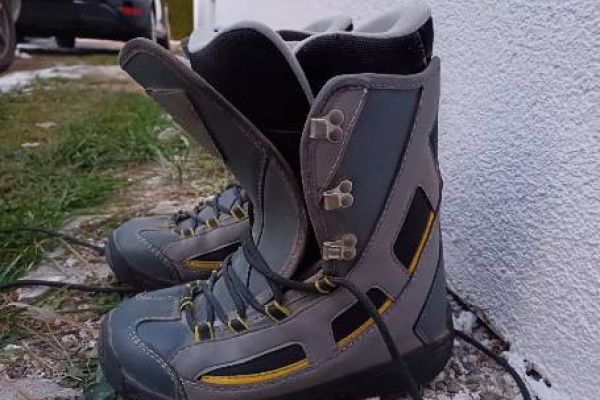 Snowboardschuhe Gr 38