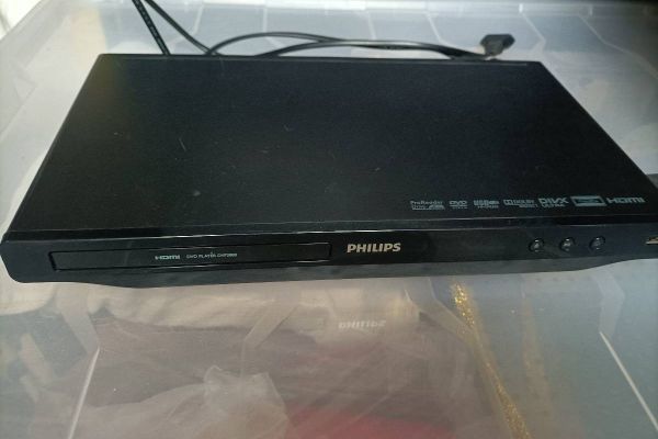 DVD Player abzugeben