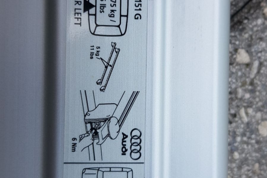 Original Grundträger-Dachträger für Audi Q5  zu verkaufen - Bild 1