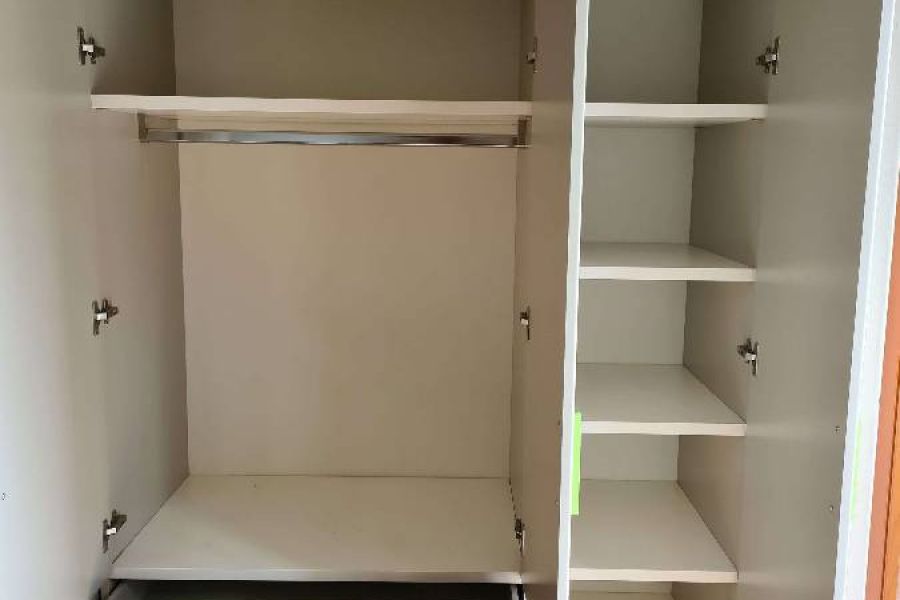 Kleiderschrank - Kinder/Jugendzimmer - Marke Battistella - Bild 2