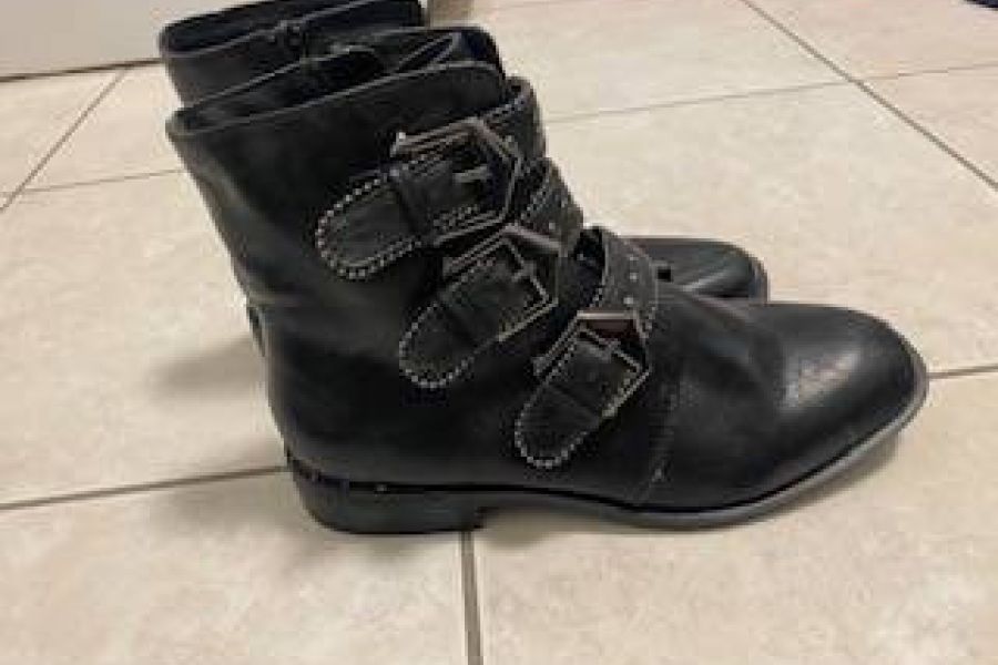 Neue, wunderschöne Stiefeletten Neupreis € 65 - Bild 1