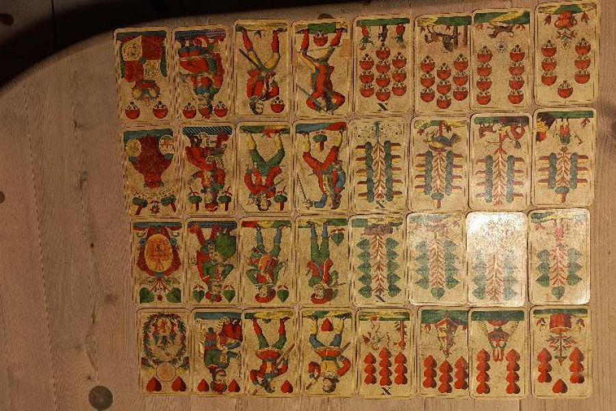 Alte Spielkarten (verschiedene, komplett) - Bild 2
