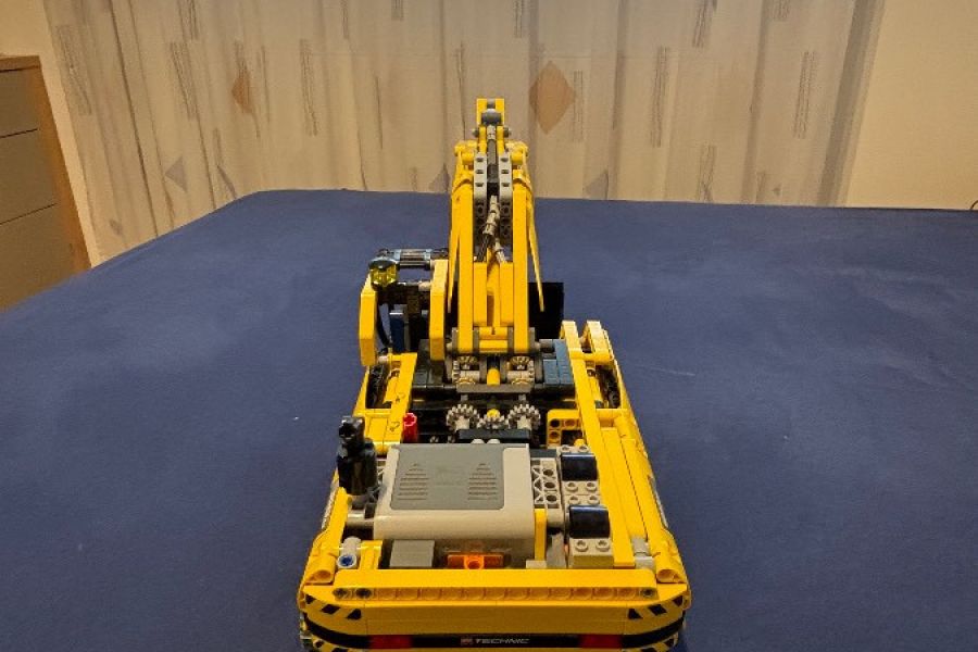 Lego Technic Raupenbagger - Bild 3