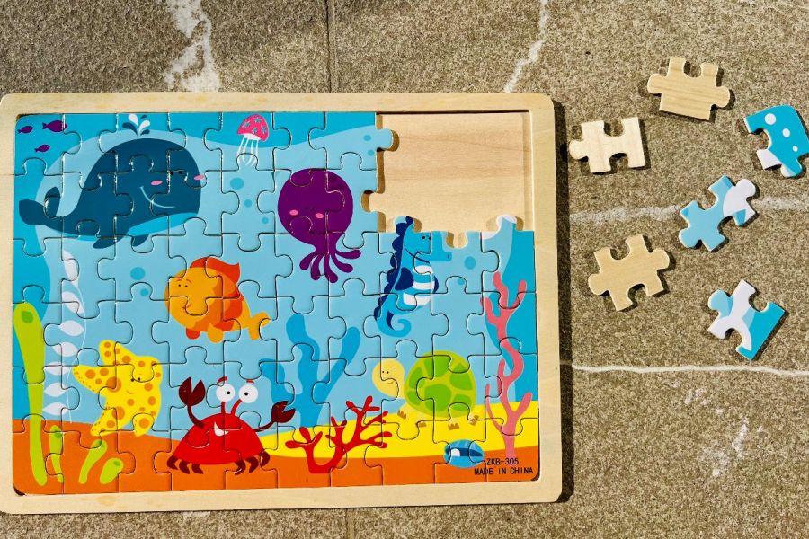 Schönes Holz Puzzle 🧩 für Kinder 60-teilig - Bild 1