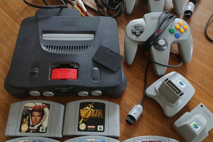 Nintendo 64 + 5 Spiele, 2 Controller, Zubehör - Bild 1