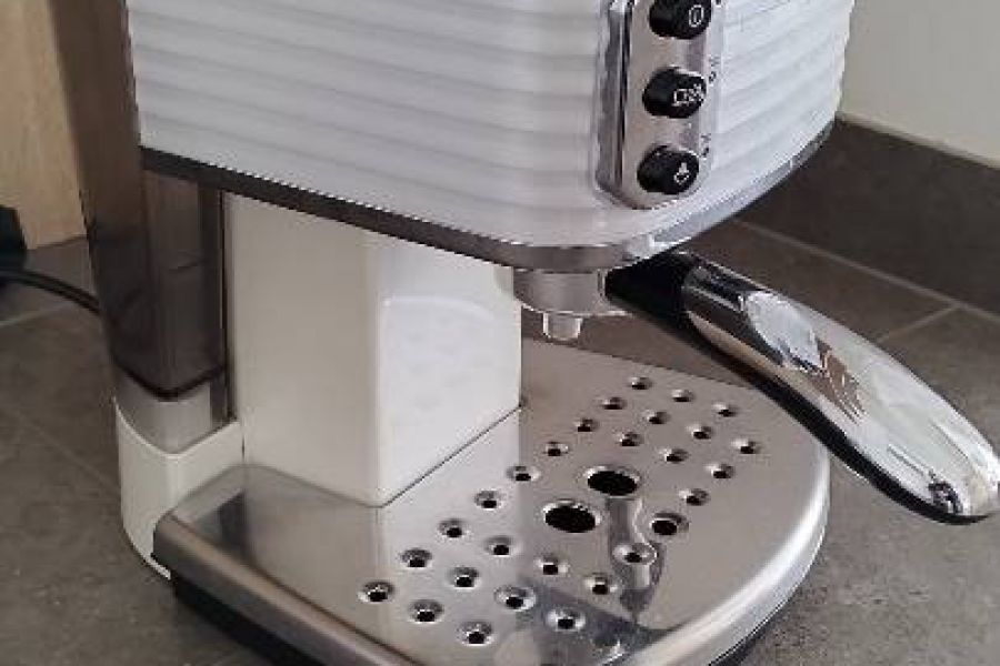 Verkaufe Kaffeemachine - Bild 1