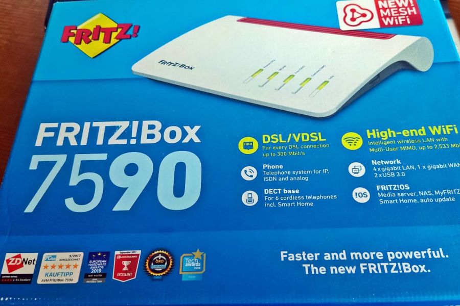 Modem-Router FRITZ BOX 7590 - Bild 1