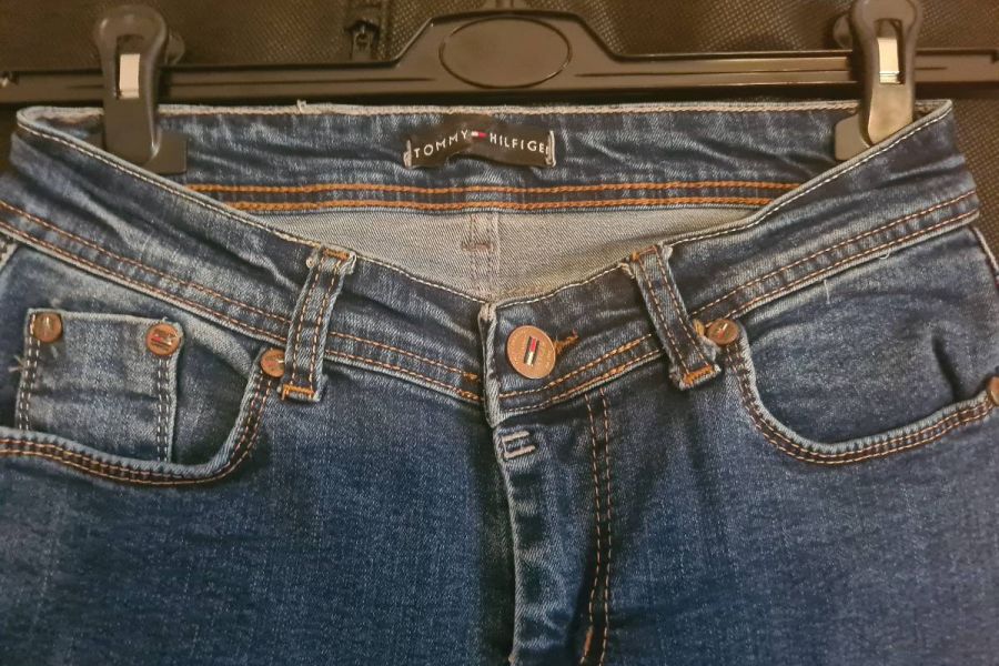 2 Paar Hosen TOMMY HILFIGER XS - Bild 1