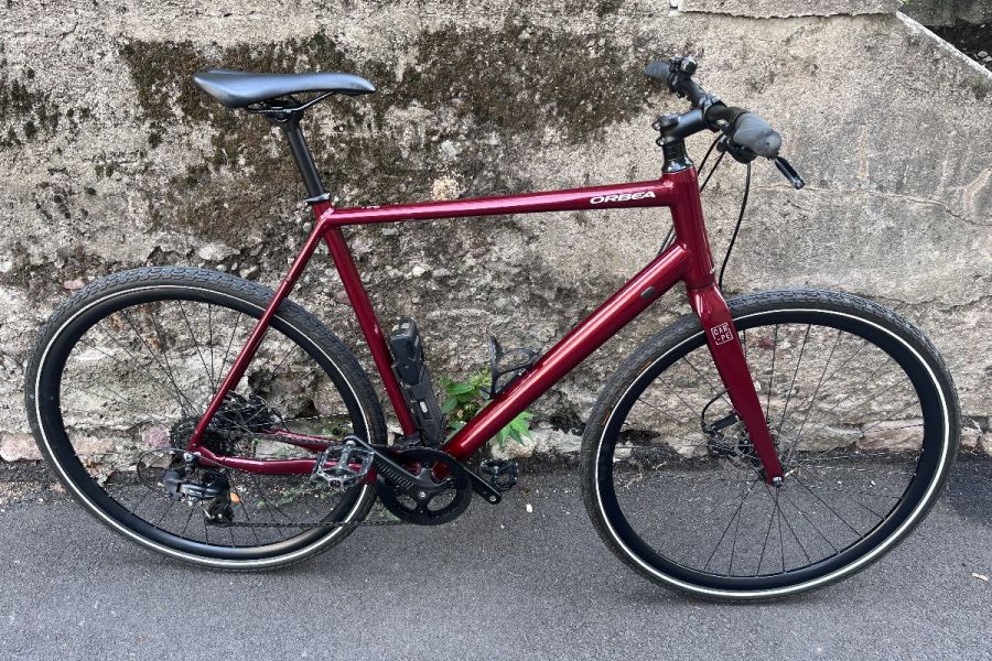 Orbea Carpe 30 Urban Bike  Dunkelrot 28"  Diamant XL 58cm / 250 € VB - Bild 1