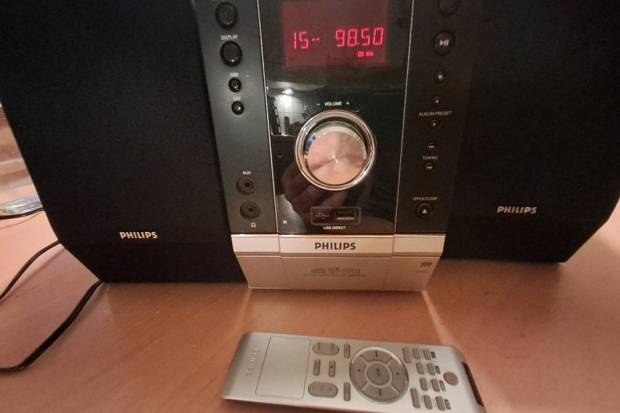 Stereoanlage CDs und Radio - Bild 1