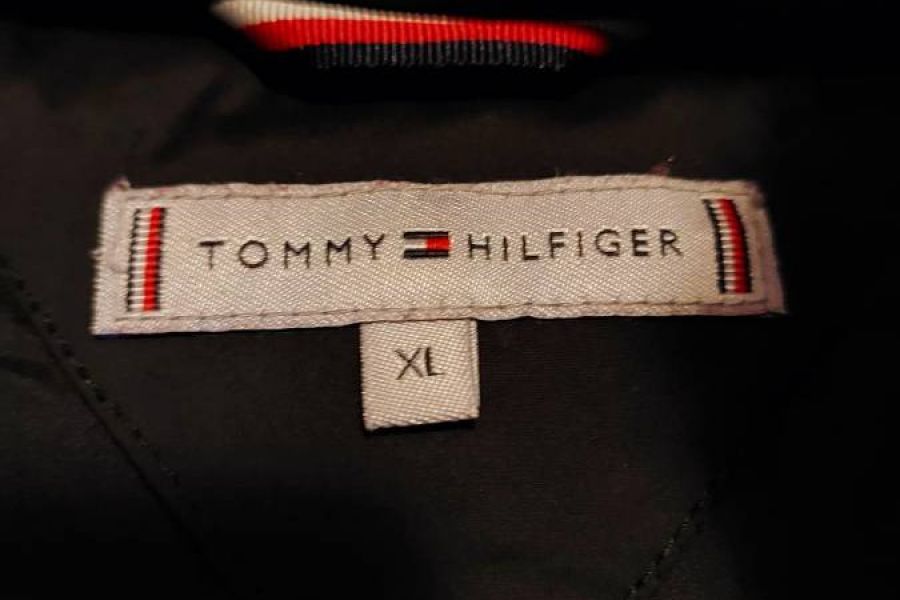 Neuwertige Tommy Hilfiger Jacke - Bild 3