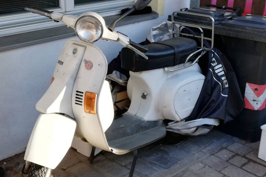 Vespa 50 zu verkaufen - Bild 1