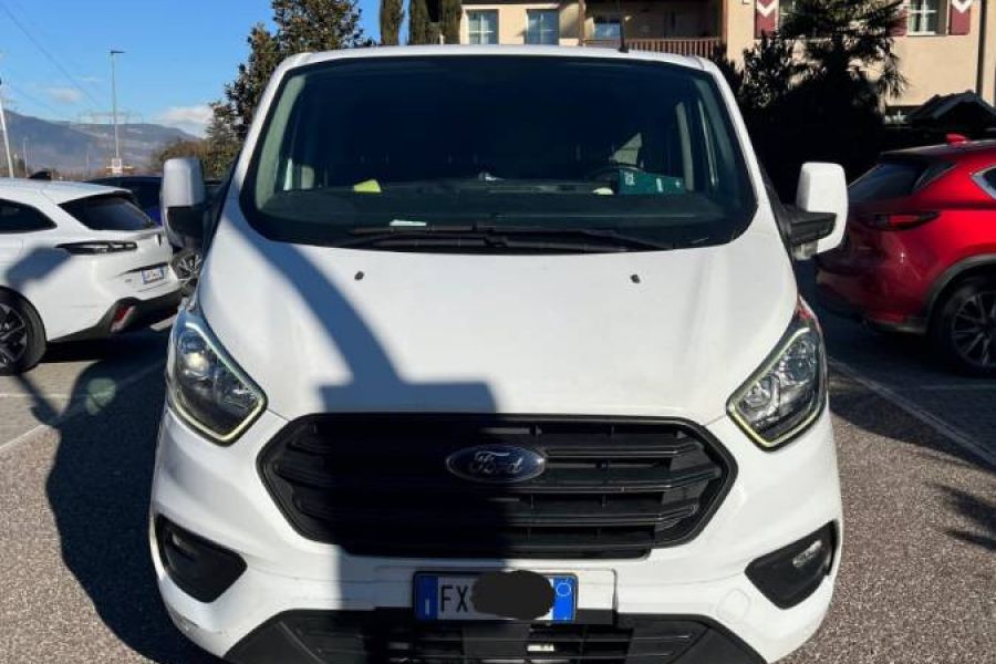 Verkaufe FORD TRANSIT COSTUM Lieferwagen 2,0D 130PS - Bild 2